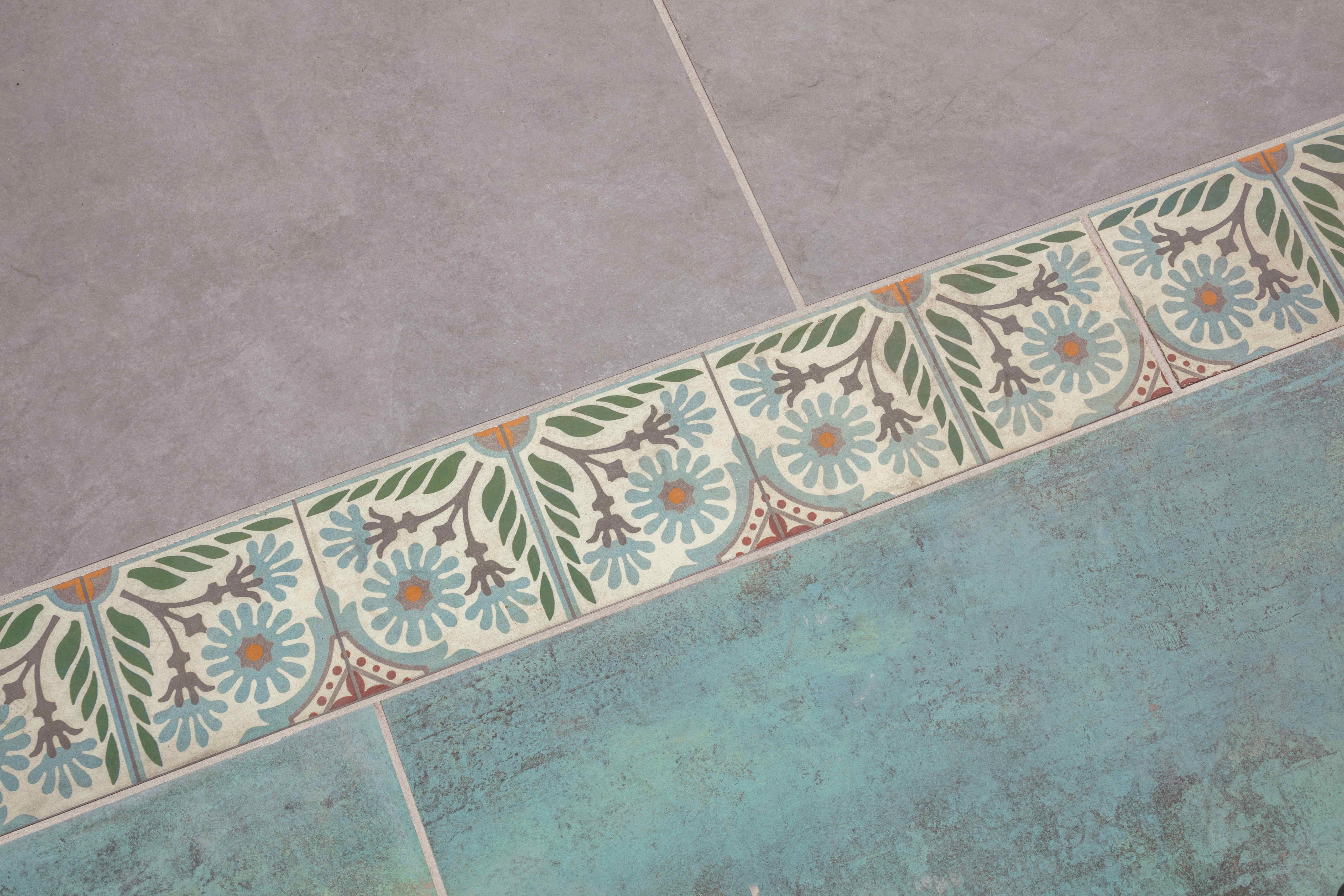 Exterior Tile Grout with Symphony Elements