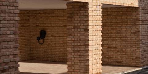 A close up of a wall built using Marshalls Glencoe Vintage Stock Facing Brick